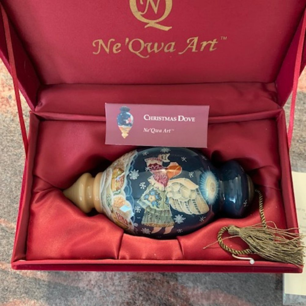 Ne'Qwa Art Christmas Dove Ornament